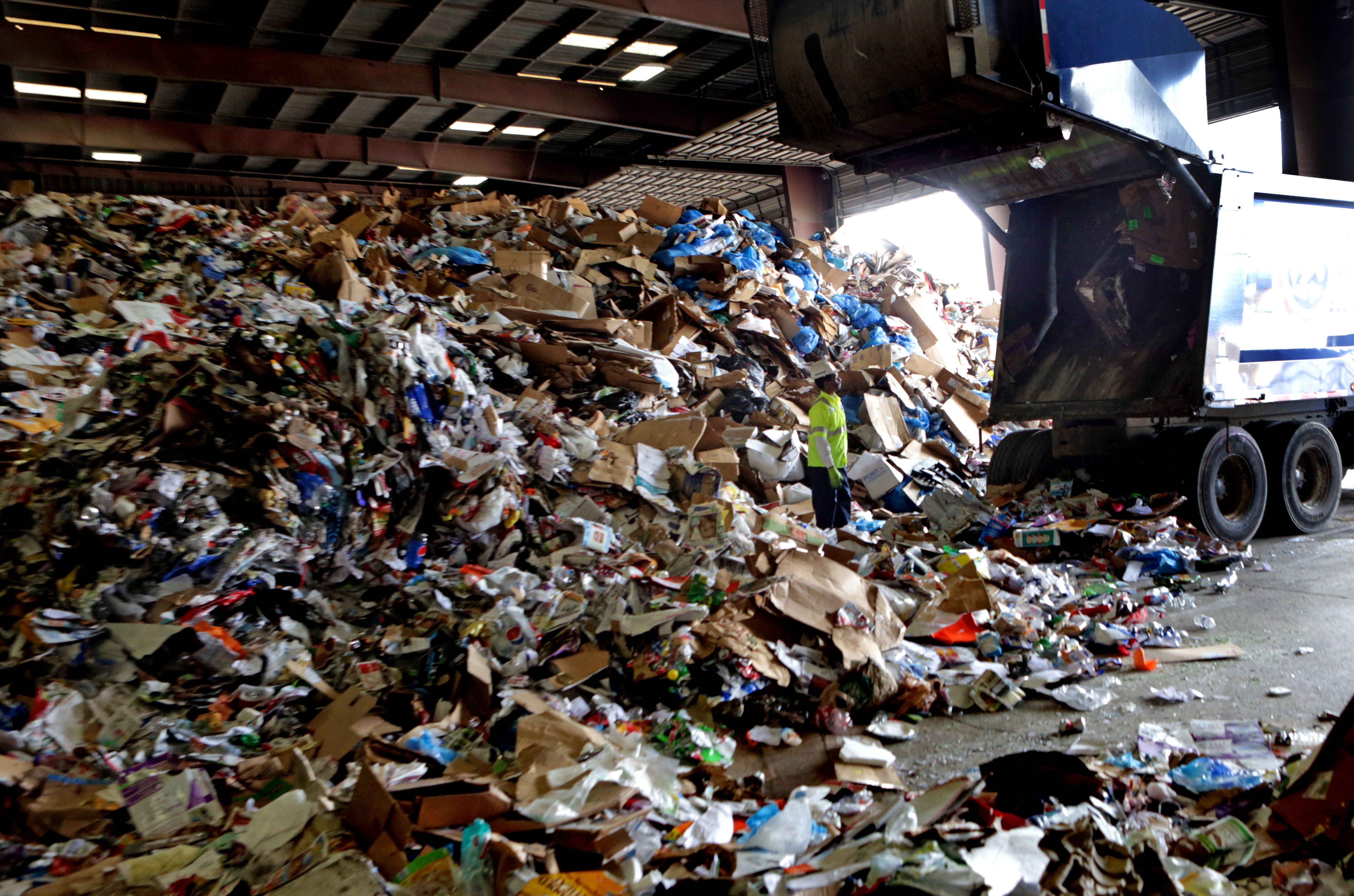 Recycling Management Companies in Earth City
